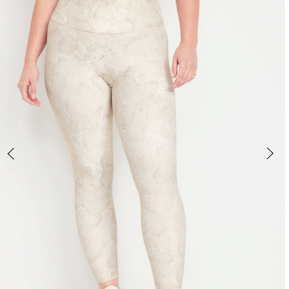 - NWT OLD NAVY High-Waisted PowerSoft 7/8 Leggings  Color:  Rattlesnake Pr… - Picture 5 of 10
